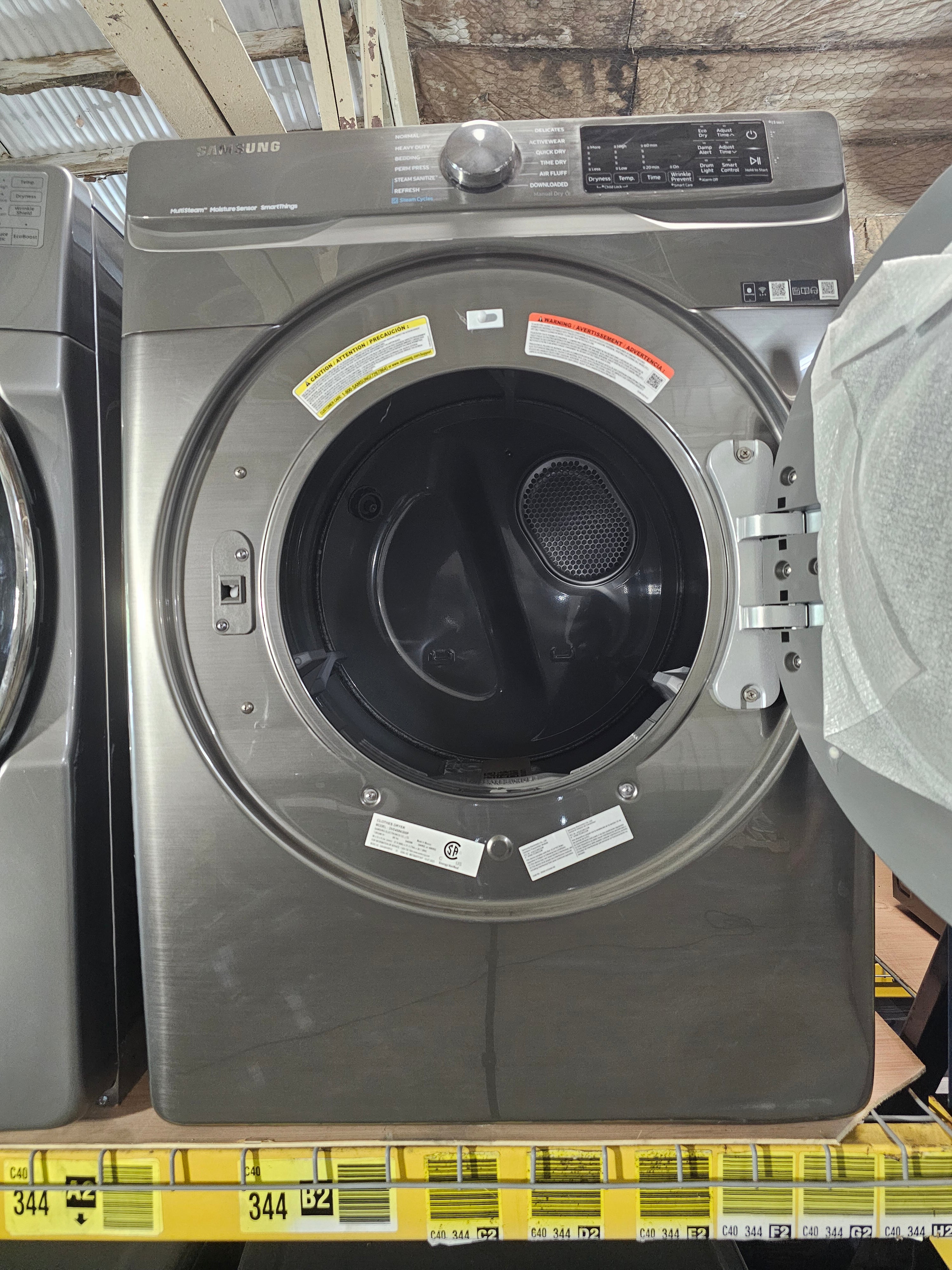 Samsung - 7.5 Cu. Ft. Stackable Smart Electric Dryer with Steam Sanitize+ - Platinum